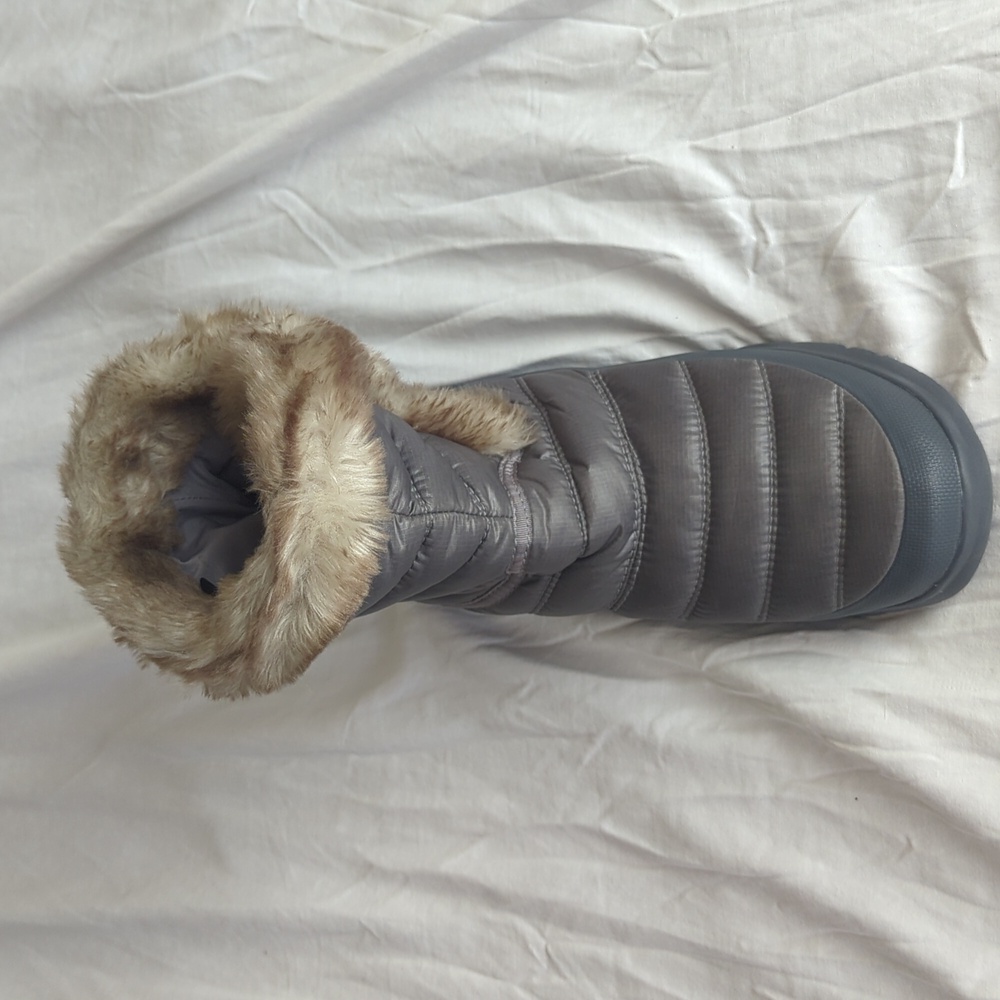 The North Face Women's Thermoball Microbaffle Bootie II - Picture 7 of 12